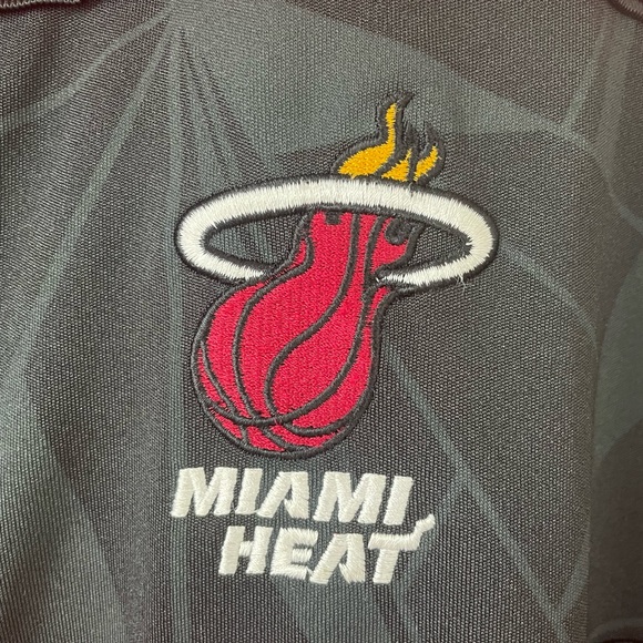 Adidas Trefoil Miami Heat Full-Zip Track Jacket 
M’s Small - fits like a M/L - Picture 5 of 6